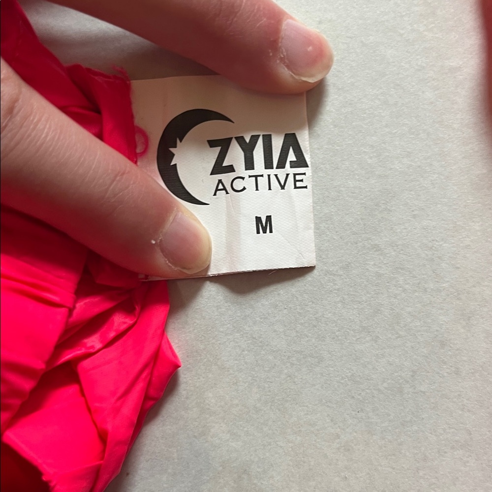 NWOT ZYIA Nylon Red Jacket size medium - Picture 3 of 6